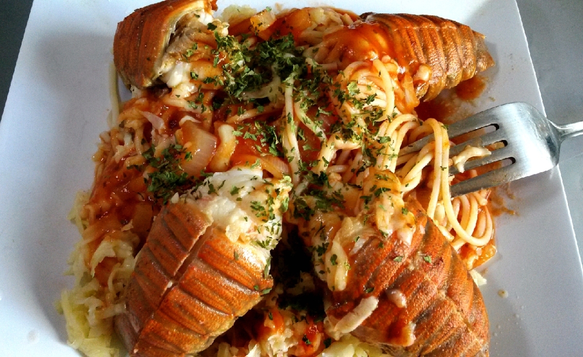 Buttered Crayfish Tail with Spaghetti